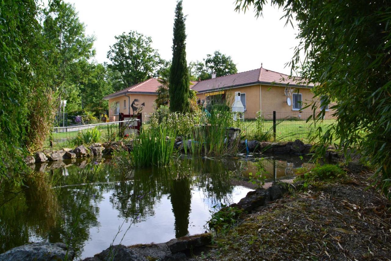 Alaguyauder Le Kota Chatillon-sur-Broue Exterior foto